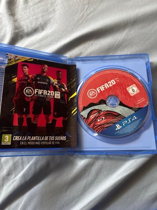 PS4 Juegos: FIFA 17, 18, 20, 21 y PES 2018