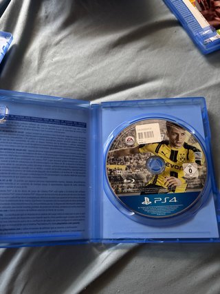 PS4 Juegos: FIFA 17, 18, 20, 21 y PES 2018