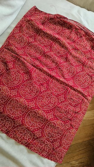Pañuelo rojo estampado