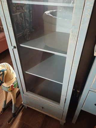 Vitrina Rústica Banak Madera y Cristal Azul