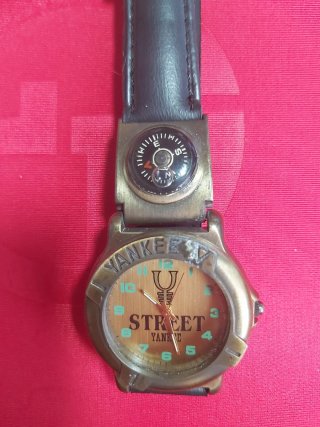 Reloj Yankee Cuarzo Marrón/Dorado