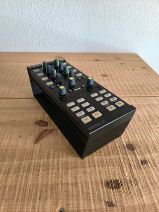 Soporte NI Traktor Kontrol X1 MK2
