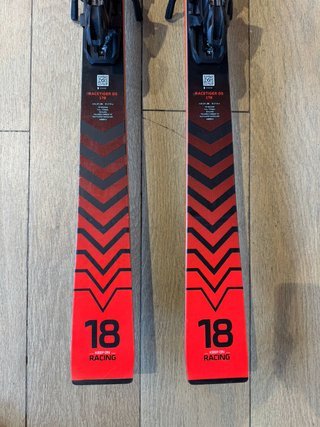 Volkl Racetiger GS + Fijaciones Marker Motion 12
