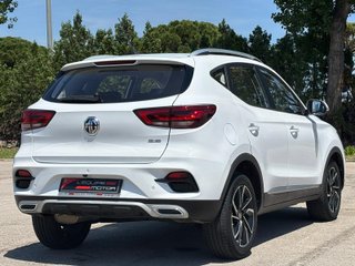 MG ZS 1.5 LUXURY 2022