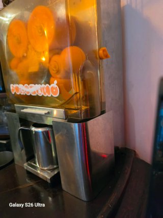 Exprimidor de Naranja Automático Profesional