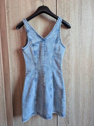 Vestito in jeans elasticizzato con zip