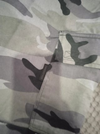 Pantalones camuflaje talla S