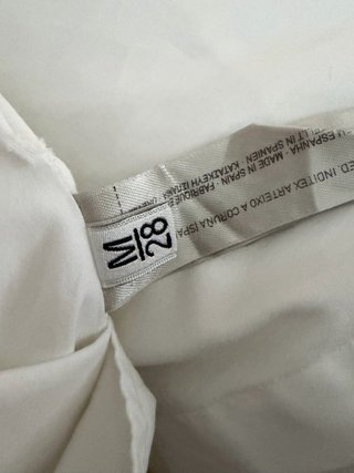 Camisa Uterqüe Blanca Volantes  Ancho 90x 65 largo