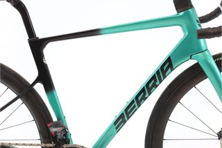Bicicleta Berria Belador 9 AXS 12V t.52 Reacondicionada