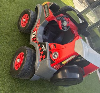 Coche Eléctrico Feber Challenger Niños