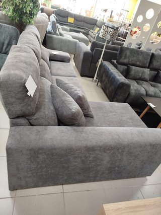 Chaise Longue Gris con Arcón