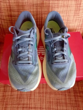 Zapatillas New Balance Rebel v4 Talla 42.5
