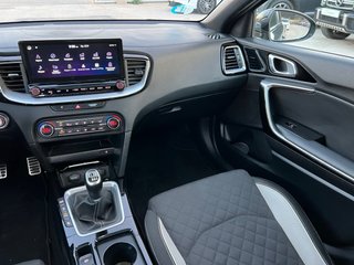 KIA Ceed Tourer / GT-line / Etiqueta ECO /Año 2021
