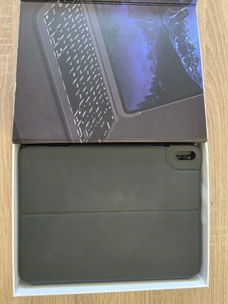 Funda Logitech Slim Folio Pro para iPad