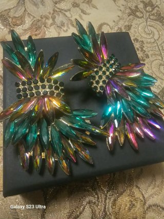 Orecchini pendenti con strass