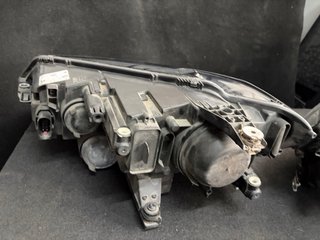 Faros Delanteros VW Touran III