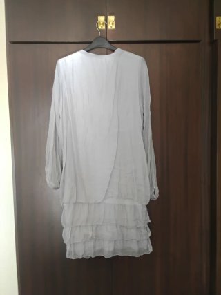 Vestido gasa seda capas lila Made in Italy