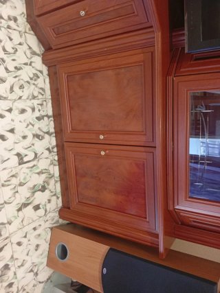 Mueble salón madera color cerezo
