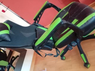 Silla Gaming Negra y Verde