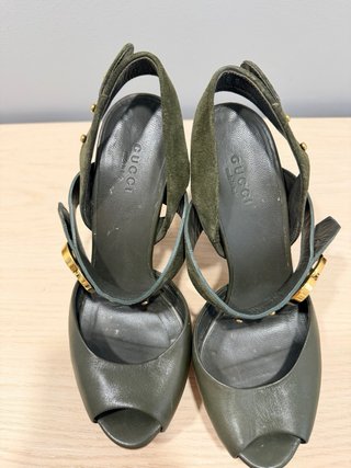 Sandali Gucci con tacco alto