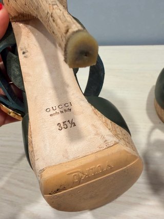 Sandali Gucci con tacco alto