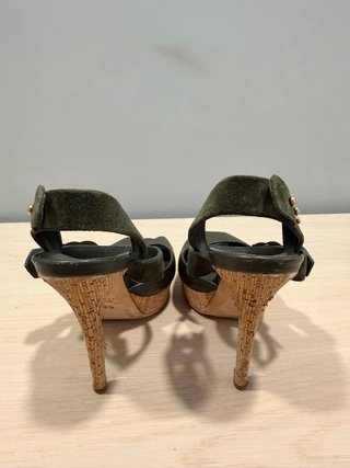 Sandali Gucci con tacco alto