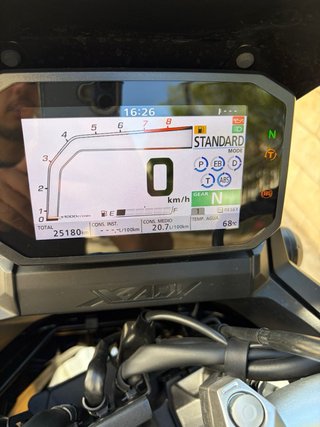 Honda X-ADV Gris/Negra Automática