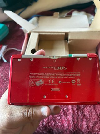 Nintendo 3DS Roja Completa