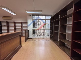 Oficina en alquiler en Puerto Chico en Santander