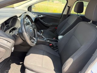 Ford Focus 1.5 TDCi 120 Titanium GARANTIA