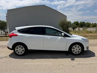 Ford Focus 1.5 TDCi 120 Titanium GARANTIA