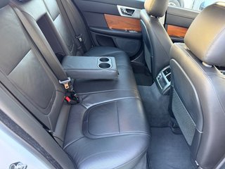 JAGUAR XF 2.2 Diesel Premium Luxury