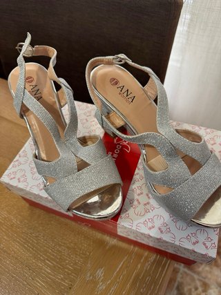 Sandalias Plataforma Plateadas Talla 38