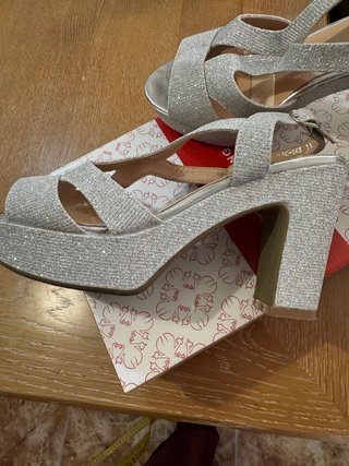 Sandalias Plataforma Plateadas Talla 38