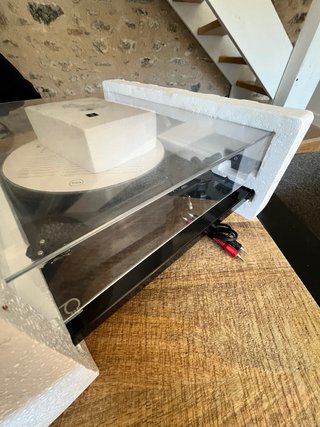REGA PLANAR ONE P1