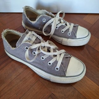 Zapatillas Converse grises