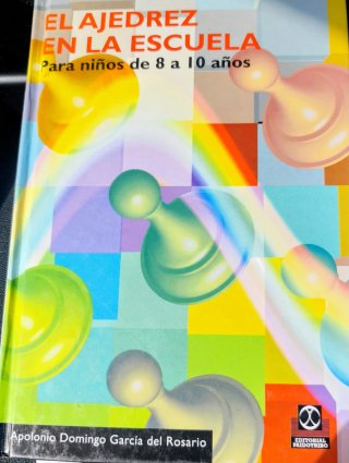 Libro. Ajedrez. Infantil