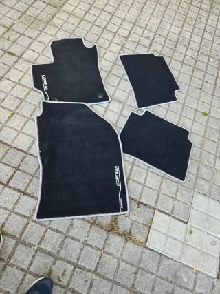 Alfombrillas Toyota Corolla Hybrid Originales