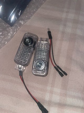 2 Luces LED Puerta Audi