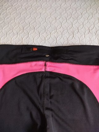 Leggings negros y rosa deportivos