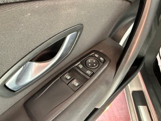 Renault Megane 2009 2,0 180CV PEGATINA C
