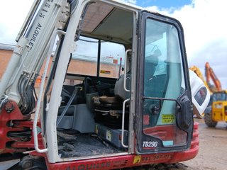 Miniexcavadora Takeuchi TB290