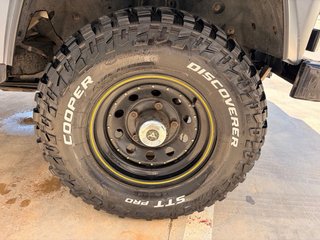 Land Rover Defender 2013