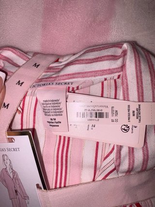 Pijama Largo Rayas Victoria Secret Talla M