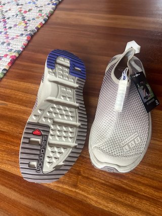 Zuecos Salomon confort morado/blanco
