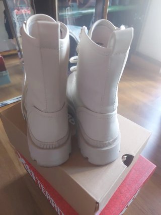 Botas Beige
