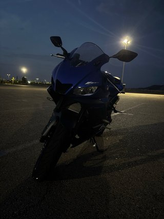 Yamaha R3 2025