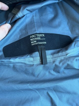 Cortavientos Arc'teryx Negro