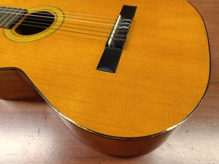 Guitarra Admira Paloma