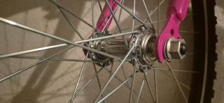 Bicicleta niña rosa y gris